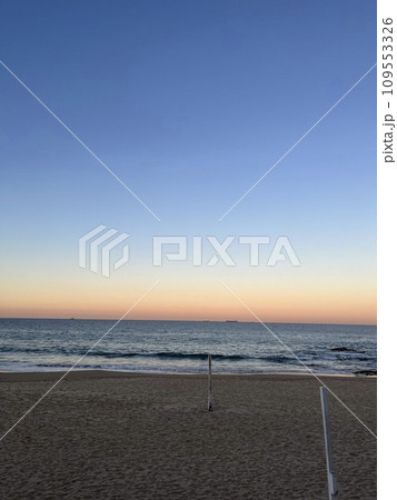sunset beach 109553326