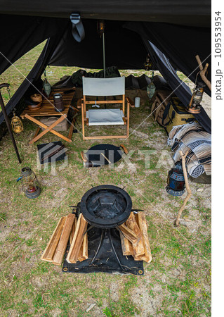 キャンプレイアウト キャンプ画像 キャンプ風景 ソロキャンプ 109553954