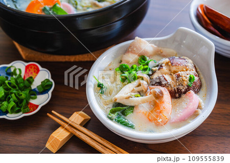 手作りの豆乳鍋 109555839
