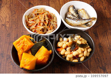 和食の小鉢料理 109557097