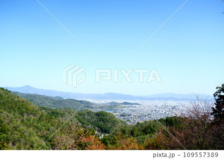 京都府京都市_小倉山展望台から東側風景2_2023_3月 109557389