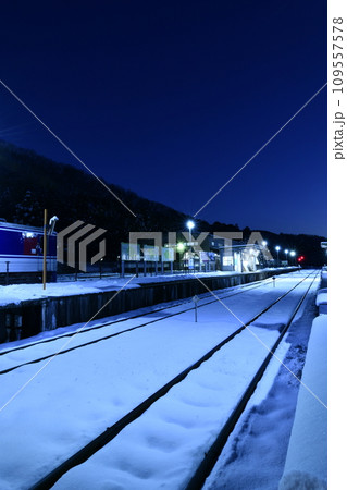 西粟倉駅雪景色 109557578