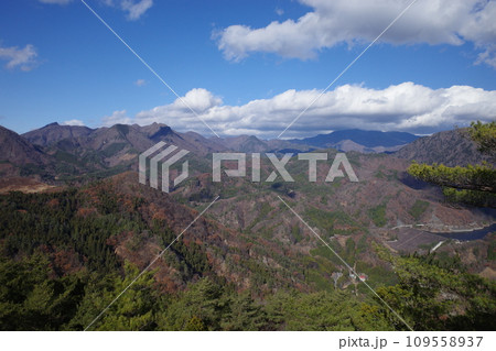 羅漢寺山（弥三郎岳）の山頂 109558937