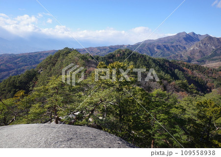 羅漢寺山（弥三郎岳）の山頂 109558938