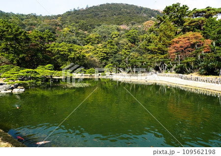 特別名勝・栗林公園(高松市)はミシュラン三つ星 特別名勝・栗林公園(高松市)はミシュラン三つ星 109562198