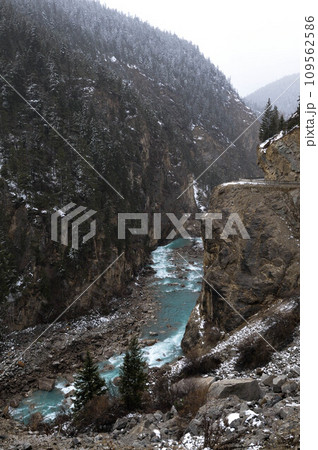 Yarlung Zangbo river Yarlung Zangbo river 109562586