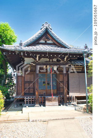 大黒山 経王寺の境内(東京都荒川区) 大黒山 経王寺の境内(東京都荒川区) 109565667