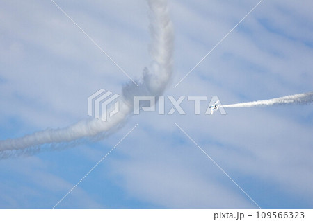 ブルーインパルス航空ショー 109566323