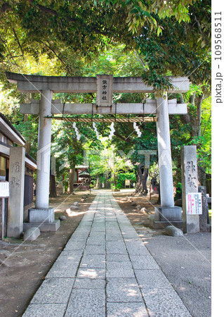 諏方神社 (東京都荒川区西日暮里) 諏方神社 (東京都荒川区西日暮里) 109568511