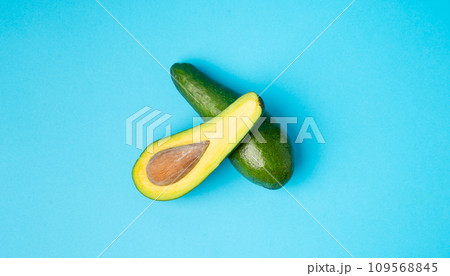 Avocado Isolated, Whole Avokado, Green Avocados Slice, Fresh Alligator Pear, Long Avocado Fruit Avocado Isolated, Whole Avokado, Green Avocados Slice, Fresh Alligator Pear, Long Avocado Fruit 109568845