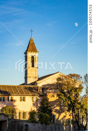 View of Church of San Pietro in Montorio at sunset in Rome 109574558