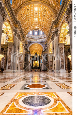 St. Peter's Basilica interior hall and altar in Vatican, Italy St. Peter's Basilica interior hall and altar in Vatican, Italy 109574647