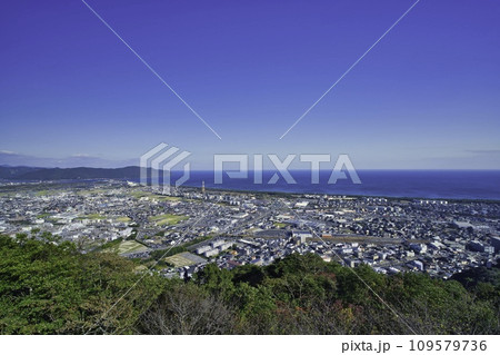 宮崎県延岡市　R5年冬　愛宕山より「 109579736