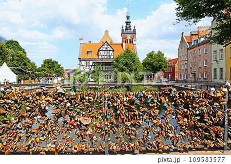 ポーランド、グダニスク、愛の橋 109583577