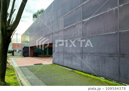 金沢市立玉川図書館 109584378