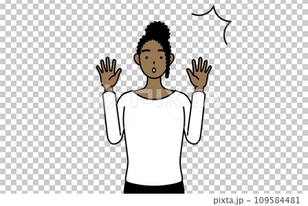 驚いて手を上げるアフリカ系女性 109584481