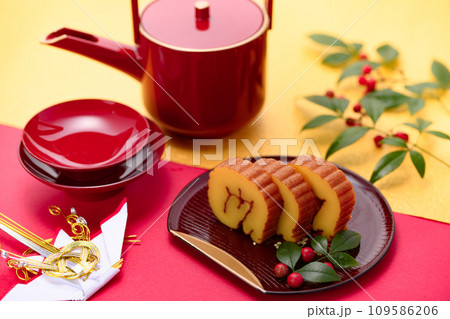 おせち料理の定番 伊達巻 109586206