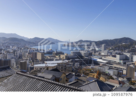 西坂町(立山)からの市街地の眺望【長崎県長崎市西坂町】 西坂町(立山)からの市街地の眺望【長崎県長崎市西坂町】 109587976