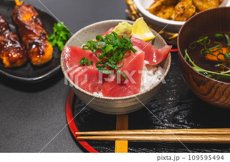 自家製 鉄火丼 自家製 鉄火丼 109595494