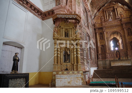 インド　世界遺産ゴアの教会群と修道院群　アッシジの聖フランシス教会 109599512