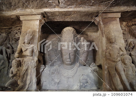 インド 世界遺産エレファンタ石窟群 インド 世界遺産エレファンタ石窟群 109601074