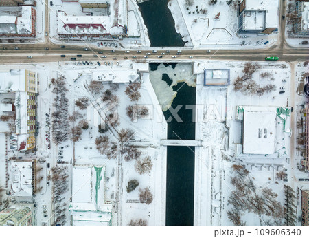 Embankment of the central pond and Plotinka in Yekaterinburg at winter sunset. The historic center of the city of Yekaterinburg, Russia, Aerial View Embankment of the central pond and Plotinka in Yekaterinburg at winter sunset. The historic center of the city of Yekaterinburg, Russia, Aerial View 109606340