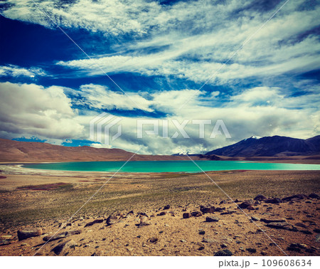 Himalayan lake Kyagar Tso, Ladakh, India Himalayan lake Kyagar Tso, Ladakh, India 109608634