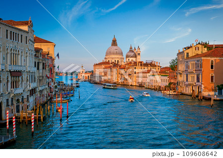 Panorama of Venice Grand Canal and Santa Maria della Salute church on sunset Panorama of Venice Grand Canal and Santa Maria della Salute church on sunset 109608642
