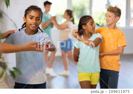 Light-skinned unrecognizable female teacher became couple with African boy and trains dance 109611975