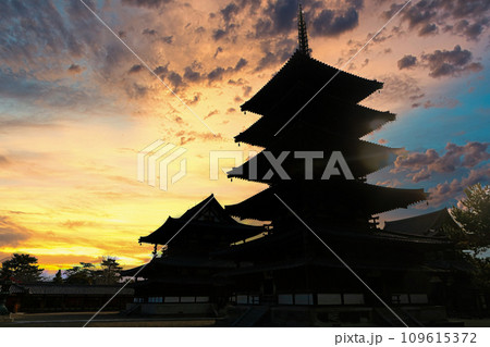 世界遺産 聖徳宗総本山法隆寺西院伽藍 五重塔 世界遺産 聖徳宗総本山法隆寺西院伽藍 五重塔 109615372