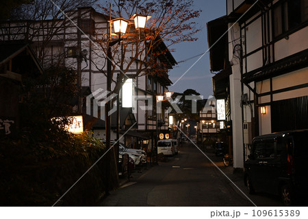 草津温泉 温泉街の風景 草津温泉 温泉街の風景 109615389
