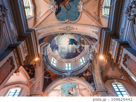 Basilica della collegiata, Catania, sicily, Italy 109620442