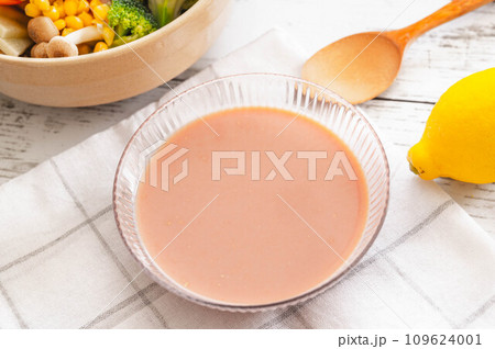 豆乳トマト鍋スープ 豆乳トマト鍋スープ 109624001