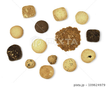 色んな種類のクッキー　白背景 109624979
