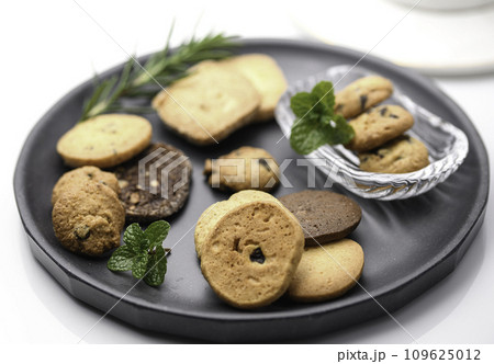 色んな種類のクッキー 色んな種類のクッキー 109625012