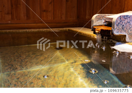和風で趣のある旅館、ホテル、宿の源泉掛け流しの貸切露天風呂・家族風呂・昼の温泉（千葉県） 109635775