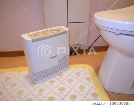 トイレの暖房器具 109639686