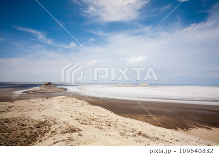 Karyn Zharyk depression view, Mangystau region, Kazakhstan 109640832