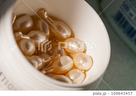 Essence of Care: Nutritive Hair Oil Capsules 109643457