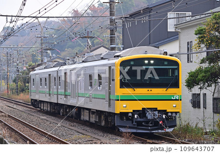 横須賀線　鎌倉ー北鎌倉　JR東日本　E493系　01編成（尾久） 109643707