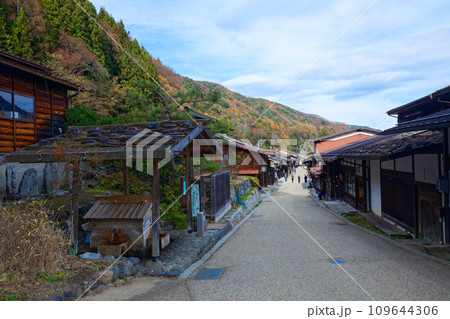 奈良井宿 宿場町 町並み 奈良井宿 宿場町 町並み 109644306