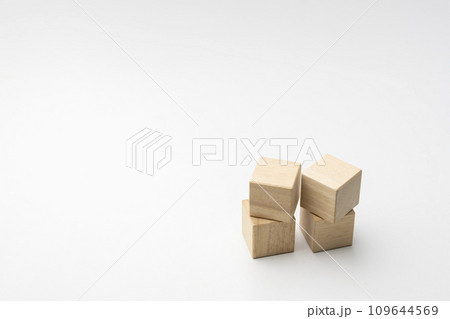 積み木 積み木 109644569