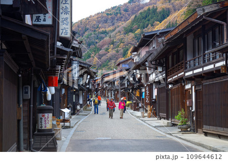 奈良井宿　宿場町　町並み 109644612
