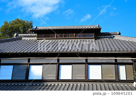 べに花ふるさと館　母屋　二階瓦屋根　桶川市 109645201
