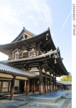世界遺産　聖徳宗総本山法隆寺西院伽藍　中門 109648407