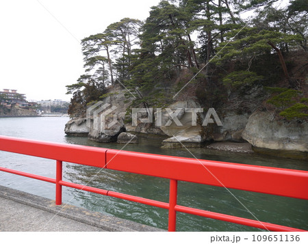 松島の福浦橋からの景色 松島の福浦橋からの景色 109651136