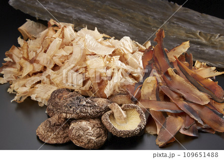 乾物_だし素材 109651488