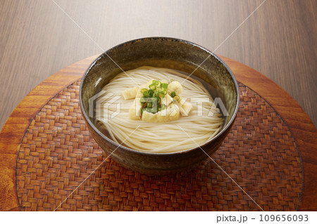 ひやむぎ_冷_温_シンプル_hiyamugi ひやむぎ_冷_温_シンプル_hiyamugi 109656093