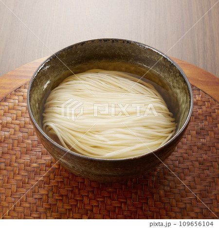 ひやむぎ_冷_温_シンプル_hiyamugi 109656104