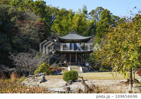 京都市山科 勧修寺(かじゅうじ)観音堂 京都市山科 勧修寺(かじゅうじ)観音堂 109656696